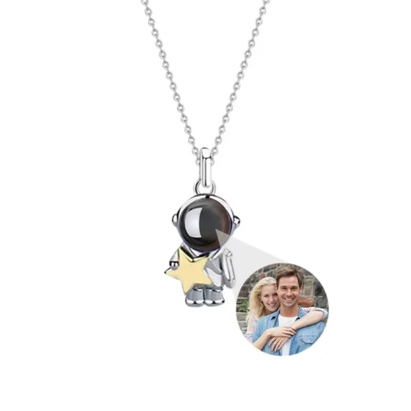 comprar-collar-con-proyeccion-de-foto-personalizada-luna-estrella-7