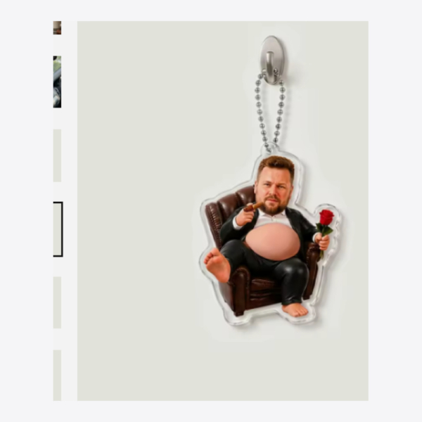 Llavero personalizado con cara y barriga 3D Sillón de Cuero y Puro